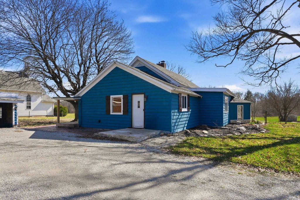 Photo of 8880 W State Rd 14, South Whitley, IN 46787 (MLS # 202609066)