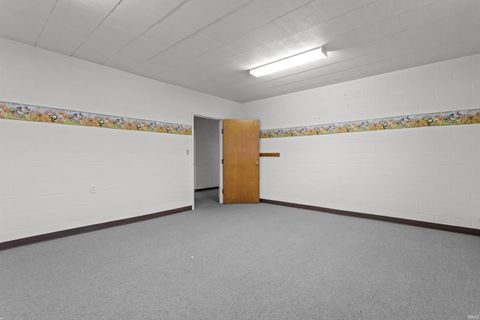 Tiny photo for 1007 S Michigan Street, Burlington, IN 46915 (MLS # 202602609)