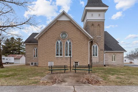 Tiny photo for 1007 S Michigan Street, Burlington, IN 46915 (MLS # 202602609)