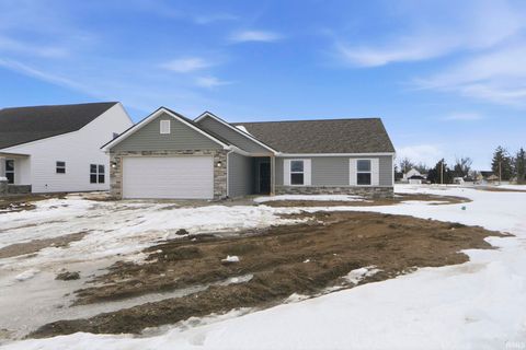 Photo of 215 Latigo Lane, Garrett, IN 46738 (MLS # 202604364)