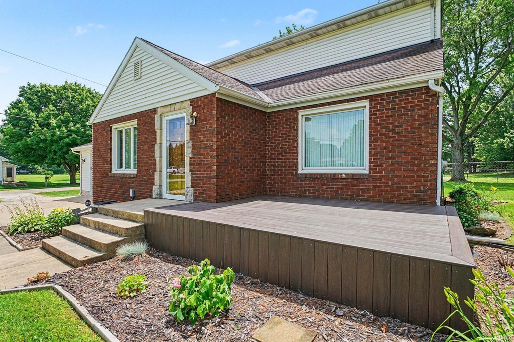 Photo of 26132 State Road 2, South Bend, IN 46619 (MLS # 202626297)