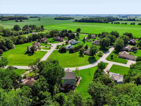 Tiny photo for 9002 DEER CREEK Drive, Greentown, IN 46936 (MLS # 202635201)