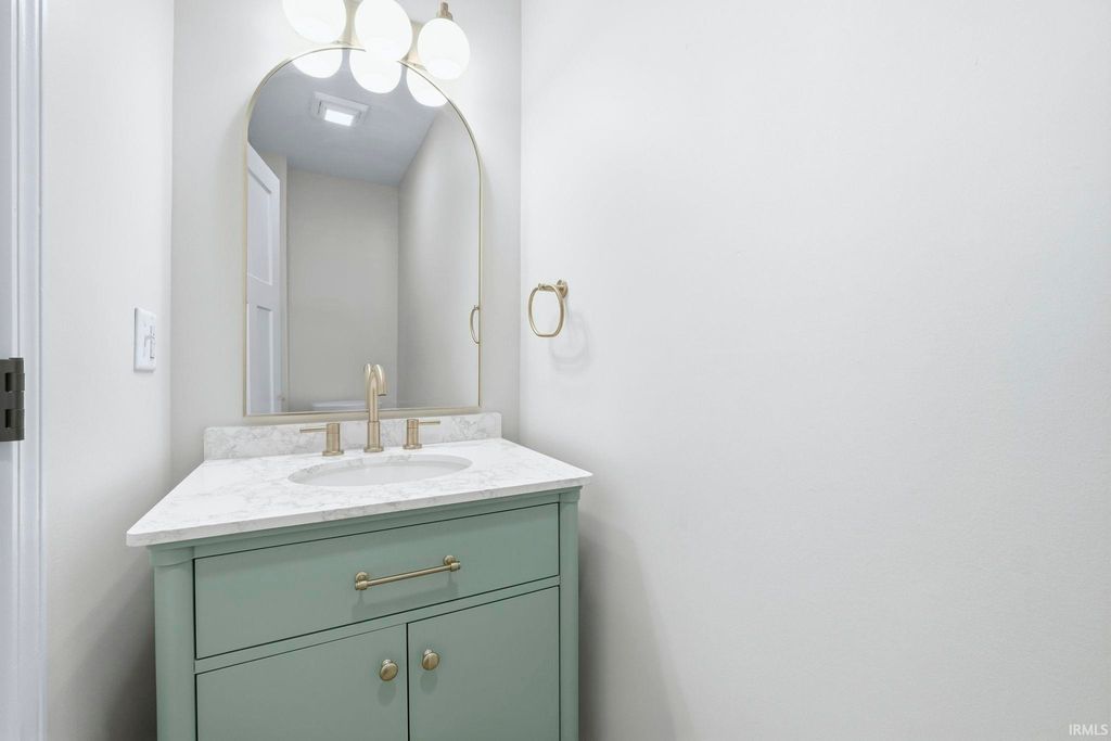 Photo of 6518 Hazelett Road, Fort Wayne, IN 46835 (MLS # 202603530)