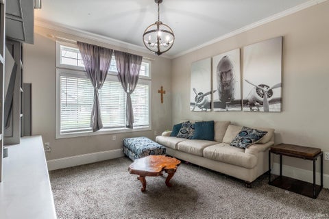 Tiny photo for 929 E Berry Street, Fort Wayne, IN 46803 (MLS # 202628956)