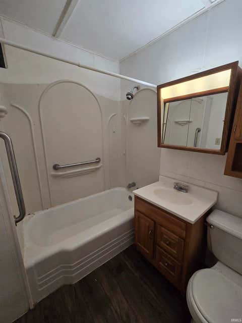 Tiny photo for 100, 101a-101b Market St. Street, Williamsport, IN 47993 (MLS # 202609529)