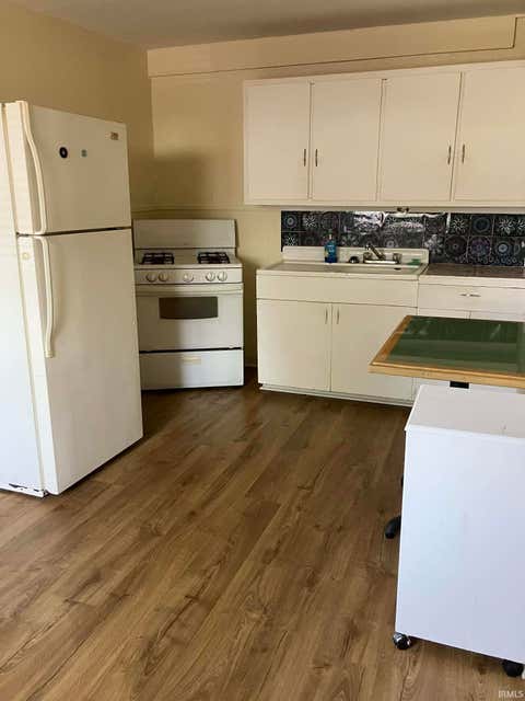 Tiny photo for 100, 101a-101b Market St. Street, Williamsport, IN 47993 (MLS # 202609529)