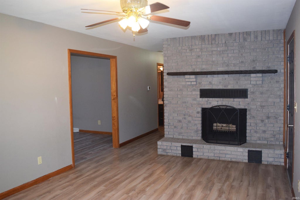Photo of 114 S Damosa Drive, Haubstadt, IN 47639 (MLS # 202638319)