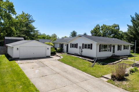 Photo of 2905 SR 225 E Road, Battle Ground, IN 47920 (MLS # 202618455)