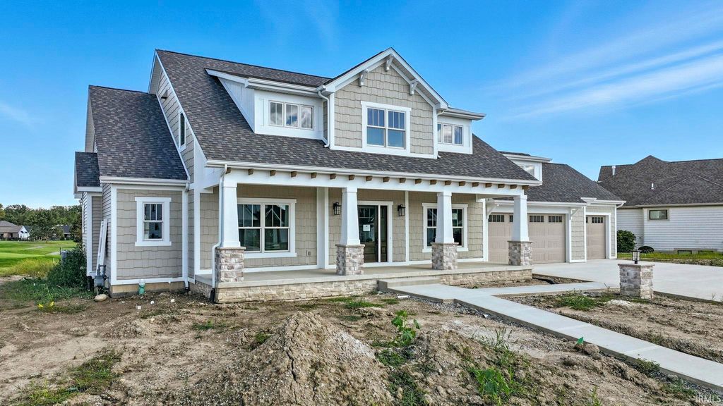 Photo of 2002 Approach Drive, Auburn, IN 46706 (MLS # 202616238)