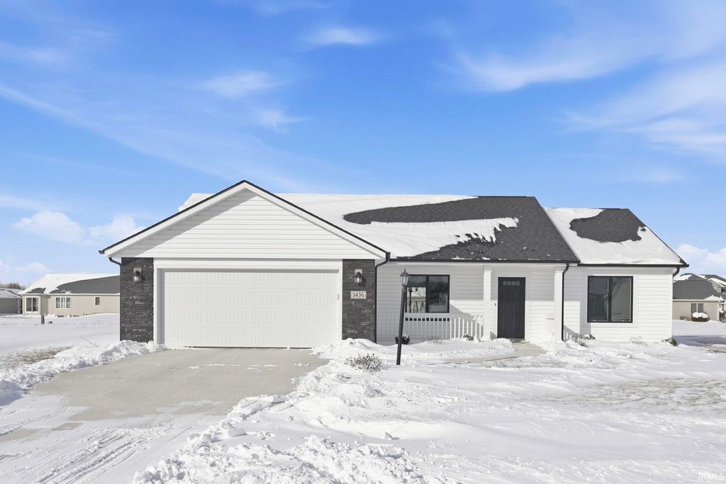 Photo of 1436 Marsh Deer Run, Huntertown, IN 46748 (MLS # 202603038)