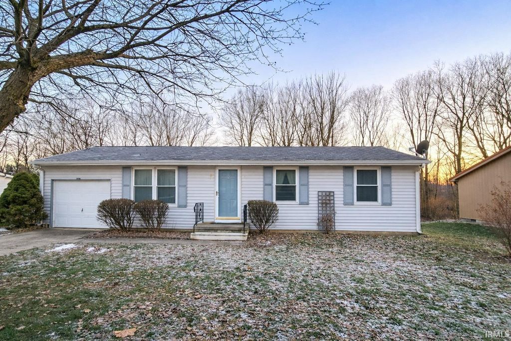 Photo of 2535 W Park Drive, Huntington, IN 46750 (MLS # 202549385)