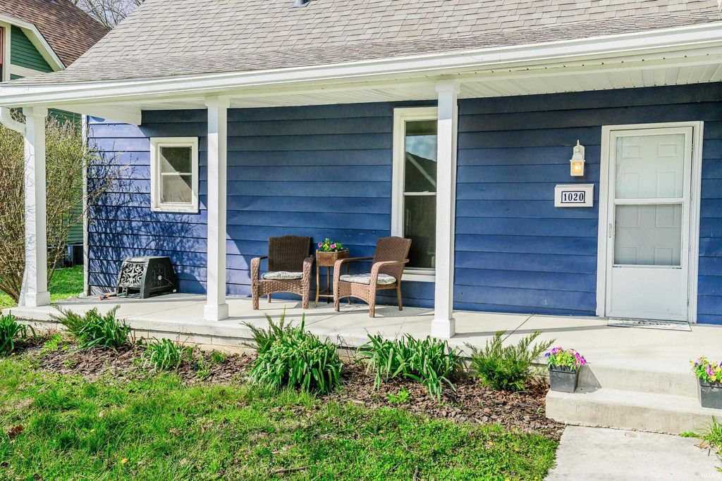 Photo of 1020 W 7th Street, Bloomington, IN 47404 (MLS # 202611405)