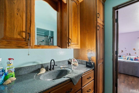 Tiny photo for 8635 E 400 South Street, Hamilton, IN 46742 (MLS # 202643609)