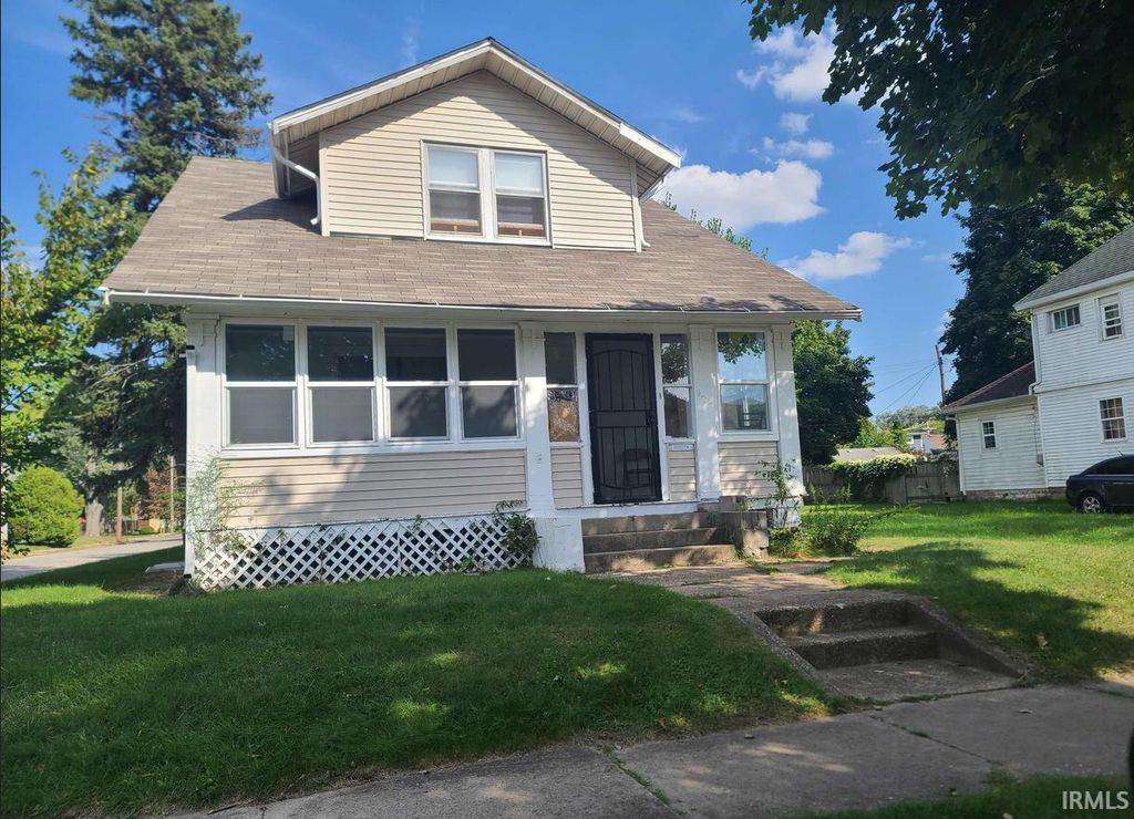 Photo of 926 N Adams Street, South Bend, IN 46628 (MLS # 202600747)