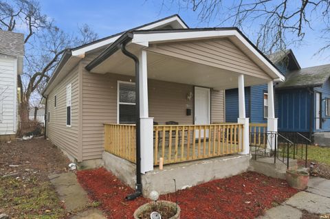 Photo of 4403 Warsaw Street, Fort Wayne, IN 46806 (MLS # 202607887)