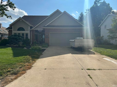 Photo of 4222 Mayflower Drive, Lafayette, IN 47909 (MLS # 202630695)
