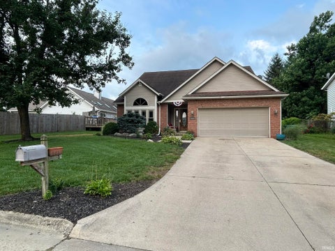 Photo of 4222 Mayflower Drive, Lafayette, IN 47909 (MLS # 202630695)
