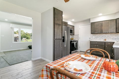 Tiny photo for 53157 Brookfield Drive, Elkhart, IN 46514 (MLS # 202643704)