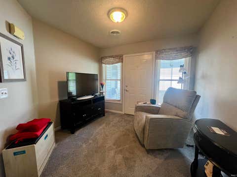 Tiny photo for 840 Wanut Ridge W, Logansport, IN 46947 (MLS # 202623405)