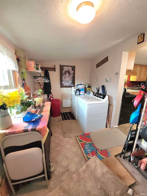 Tiny photo for 909 S Bell Street, Kokomo, IN 46901 (MLS # 202612607)