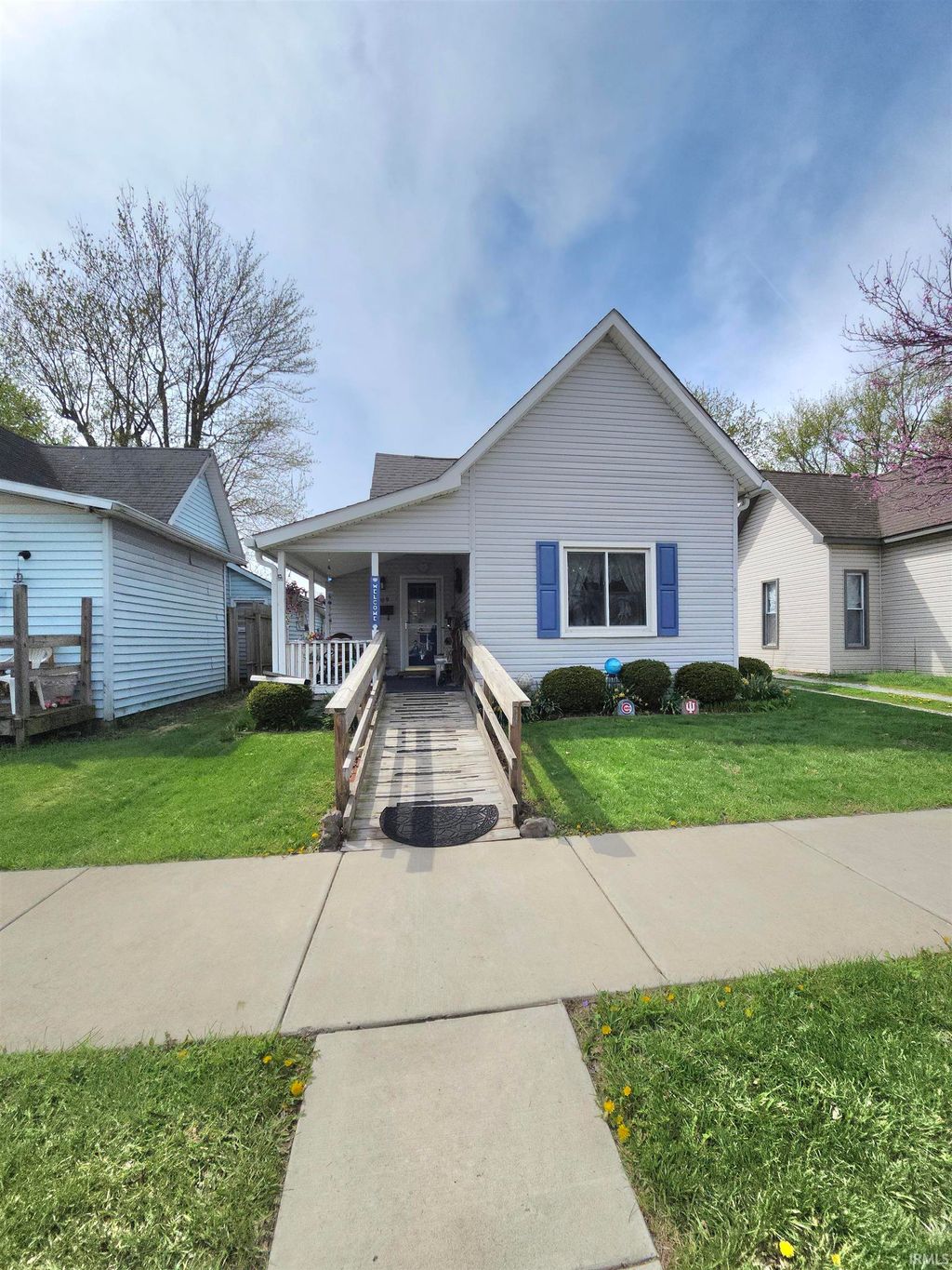 Photo of 909 S Bell Street, Kokomo, IN 46901 (MLS # 202612607)