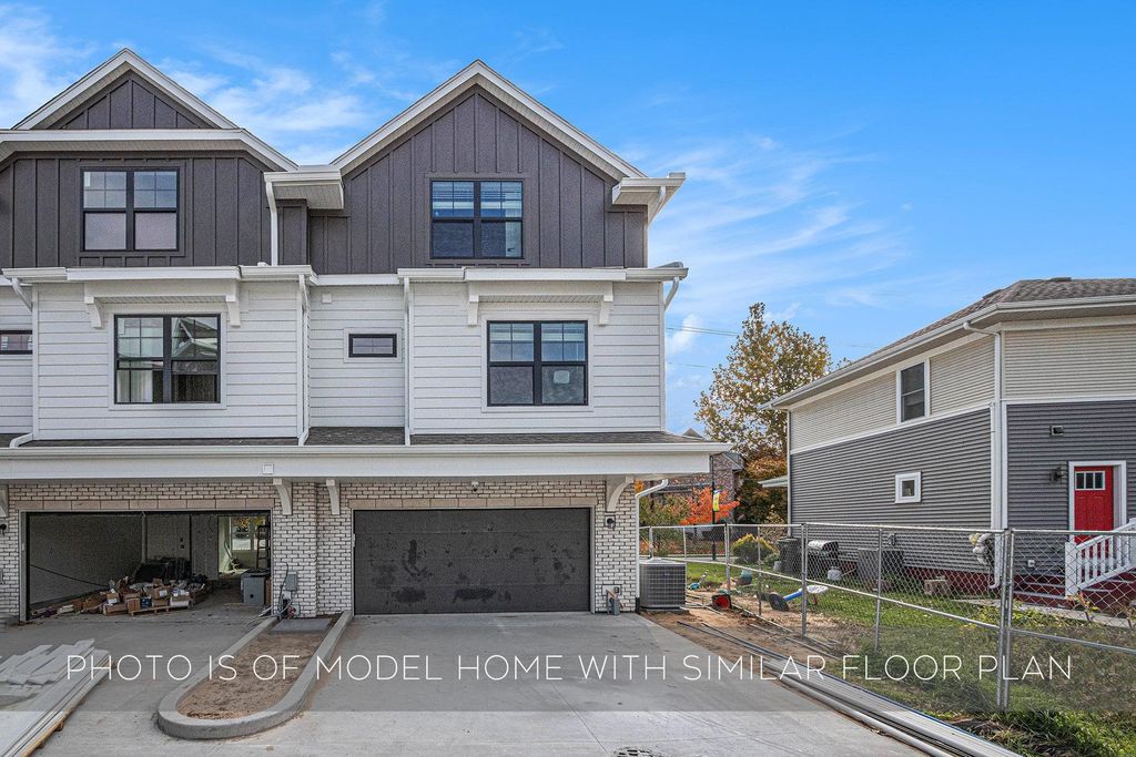 Photo of 710 Turnock Street, South Bend, IN 46617 (MLS # 202549167)