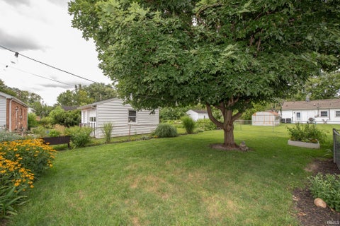 Tiny photo for 2500 Foxhall Drive, Lafayette, IN 47909 (MLS # 202629598)