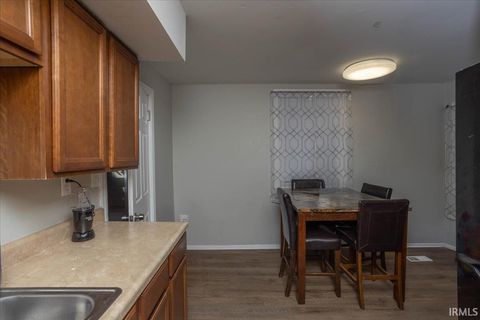 Tiny photo for 2507 N 19th Street, Lafayette, IN 47904 (MLS # 202531674)