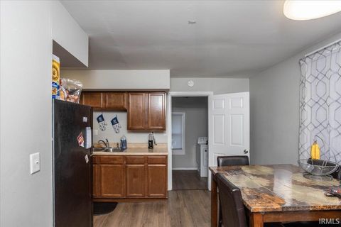 Tiny photo for 2507 N 19th Street, Lafayette, IN 47904 (MLS # 202531674)