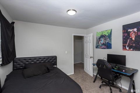 Tiny photo for 2507 N 19th Street, Lafayette, IN 47904 (MLS # 202531674)