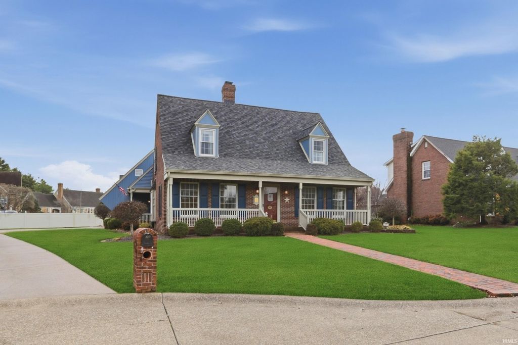 Photo of 6339 Chestnut Court, Evansville, IN 47715 (MLS # 202607644)