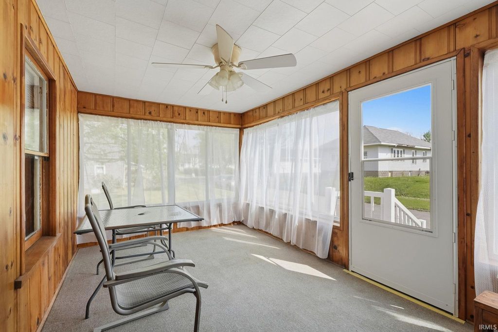 Photo of 412 W 6th Street, Bicknell, IN 47512 (MLS # 202613983)