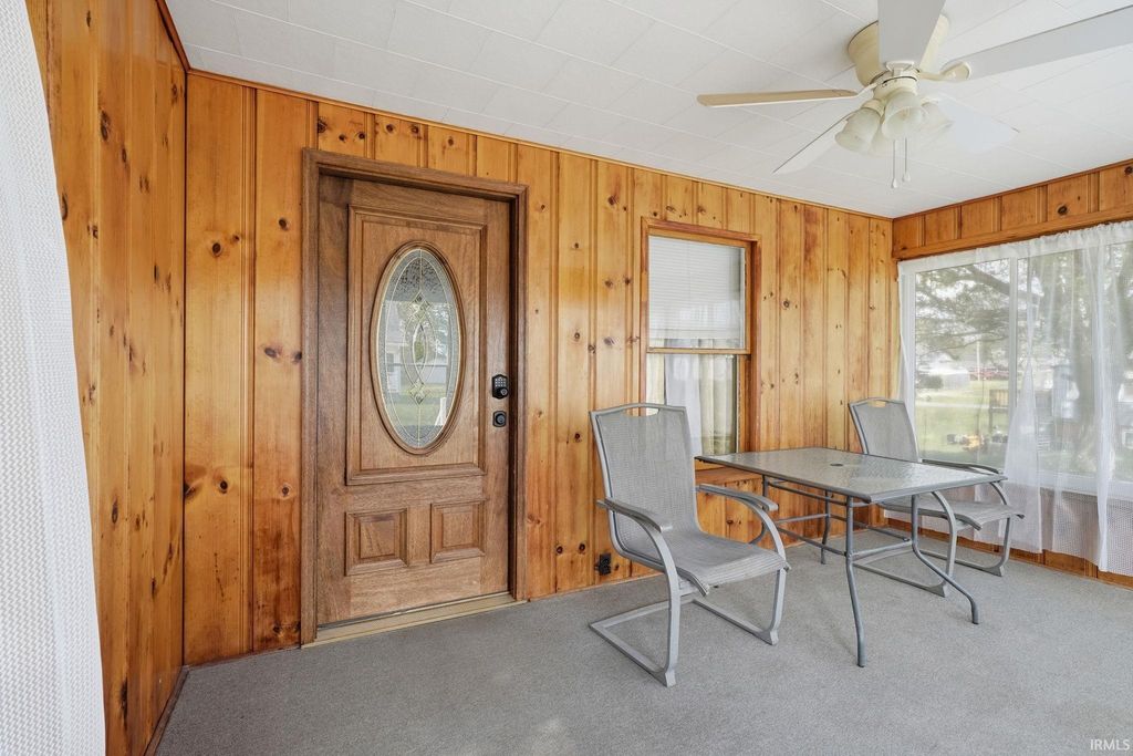 Photo of 412 W 6th Street, Bicknell, IN 47512 (MLS # 202613983)
