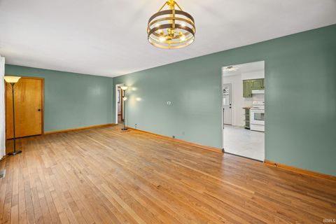 Tiny photo for 1411 Sunset Drive, Lafayette, IN 47905 (MLS # 202600193)