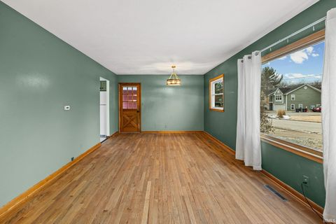 Tiny photo for 1411 Sunset Drive, Lafayette, IN 47905 (MLS # 202600193)