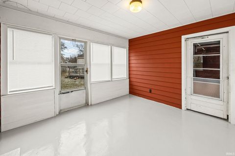 Tiny photo for 1411 Sunset Drive, Lafayette, IN 47905 (MLS # 202600193)