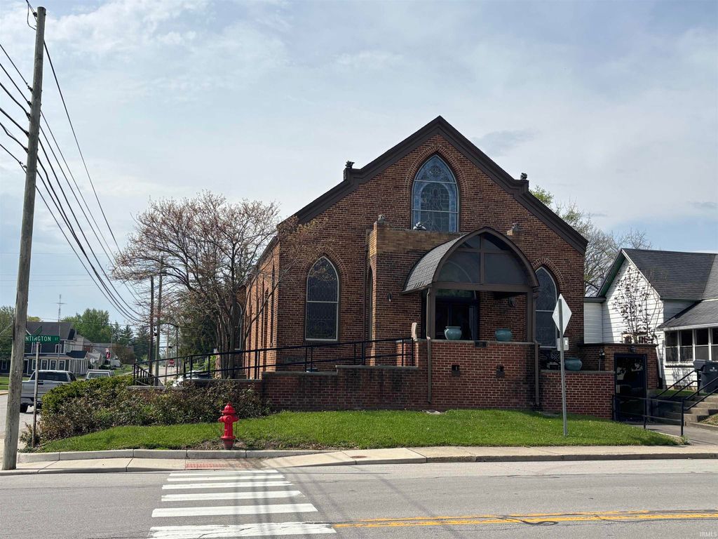 Photo of 209 W Huntington St, Montpelier, IN 47359 (MLS # 202615463)