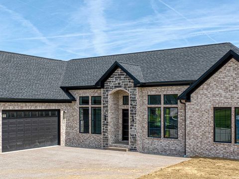 Tiny photo for 6244 SABLE RIDGE Drive, Newburgh, IN 47630 (MLS # 202612338)