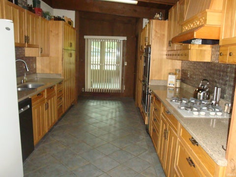 Tiny photo for 2203 Willow Springs Road, Kokomo, IN 46902 (MLS # 202641369)
