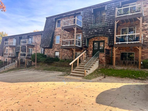 Tiny photo for 902 N 21st Street #3, Lafayette, IN 47904 (MLS # 202644750)
