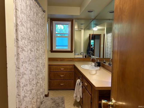 Tiny photo for 937 W 8th Street, Rochester, IN 46975 (MLS # 202618403)