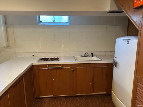 Tiny photo for 937 W 8th Street, Rochester, IN 46975 (MLS # 202618403)