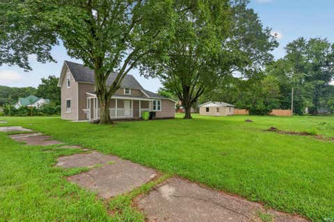 Tiny photo for 622 Shultz Street, Logansport, IN 46947 (MLS # 202633440)