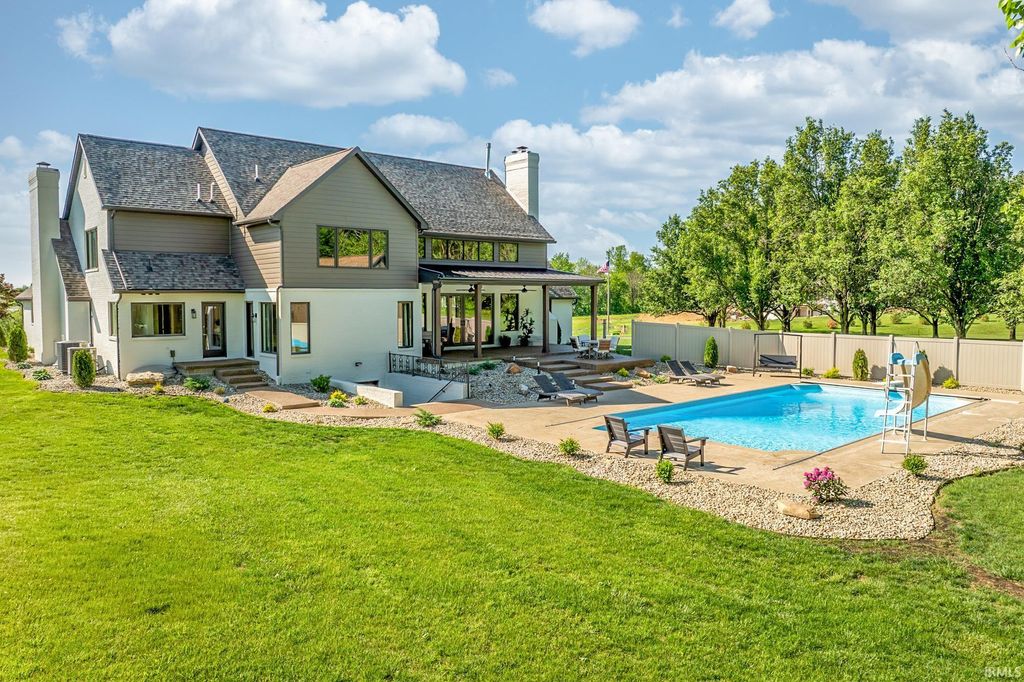 Photo of 6700 Vann Road, Newburgh, IN 47630 (MLS # 202614634)