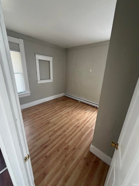 Tiny photo for 2250 Chestnut Street, Fort Wayne, IN 46803 (MLS # 202624685)