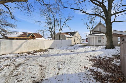 Tiny photo for 3106 Kossuth Street, Lafayette, IN 47904 (MLS # 202548751)