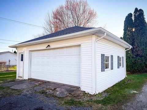 Tiny photo for 207 N Lafayette Street, North Liberty, IN 46554 (MLS # 202611039)