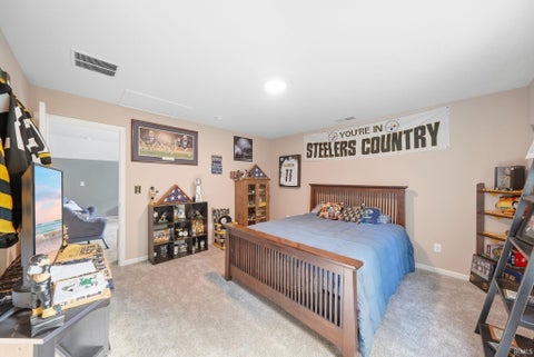 Tiny photo for 558 S Valley Drive, Columbia City, IN 46725 (MLS # 202638611)