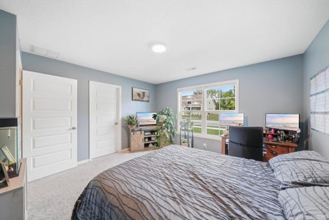 Tiny photo for 558 S Valley Drive, Columbia City, IN 46725 (MLS # 202638611)