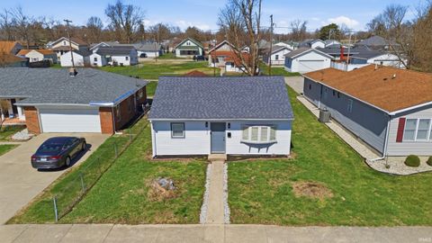Tiny photo for 1034 E Richmond Street, Kokomo, IN 46901 (MLS # 202615518)